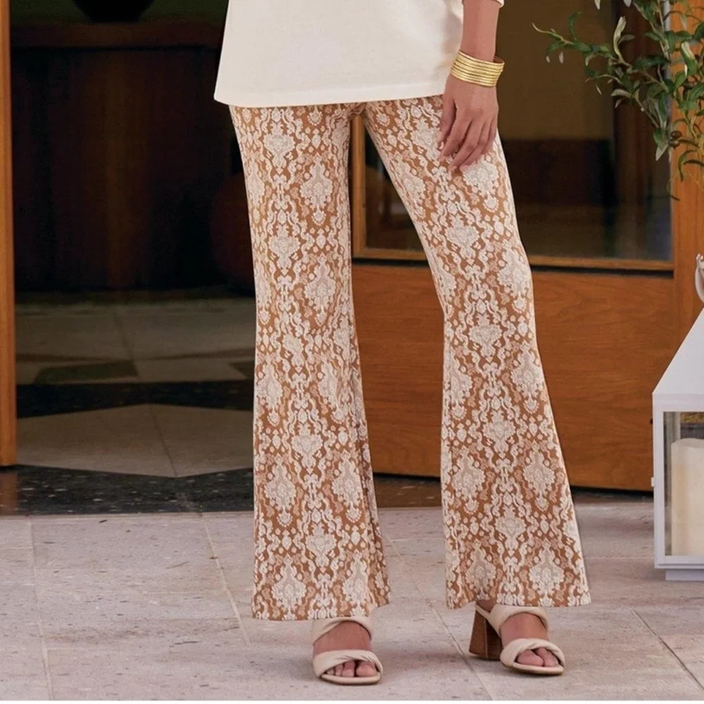 Soft Surroundings Sumptuous Pull‎ on Tan Ivory Wide Leg Flare Pants